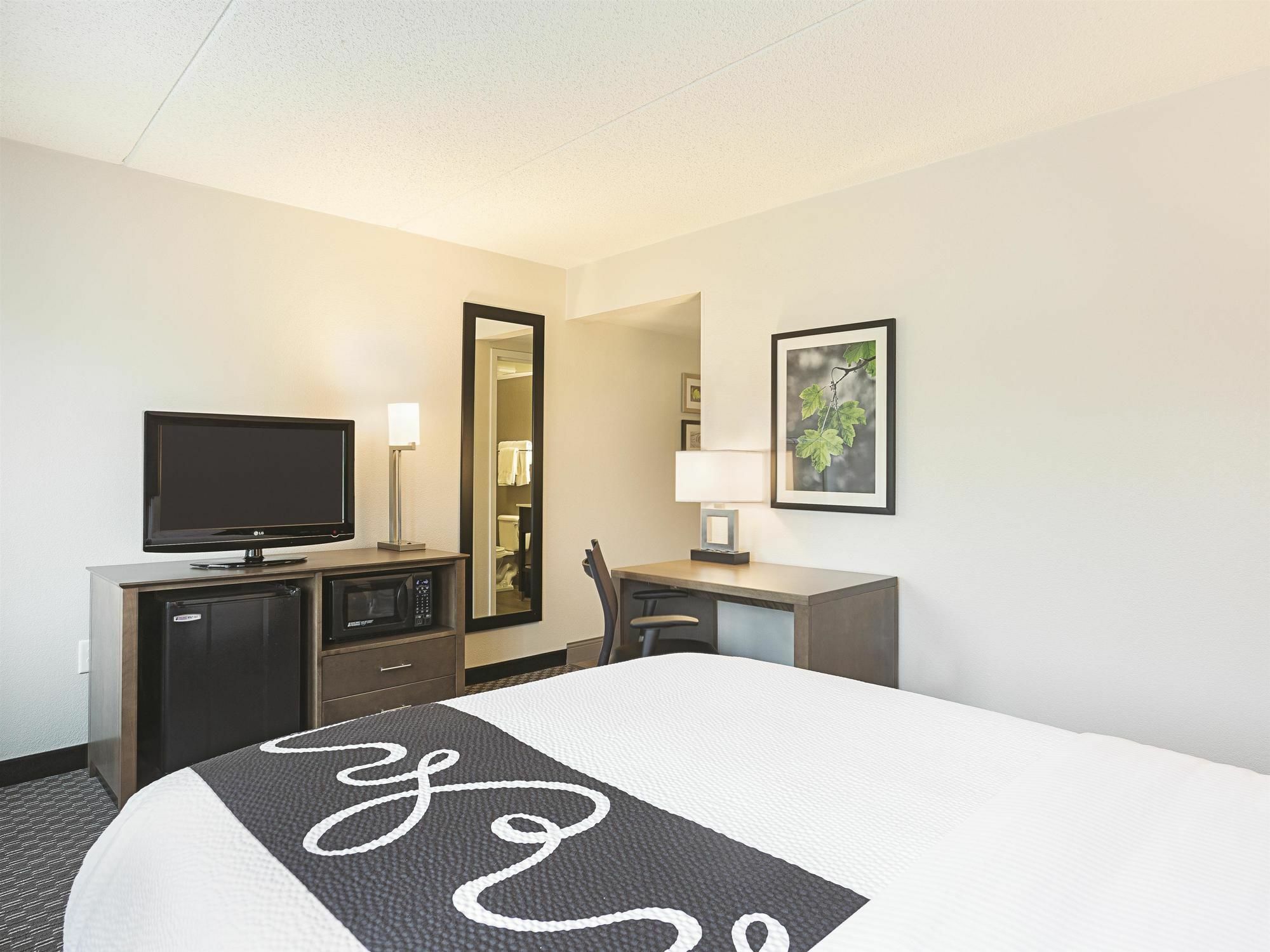 La Quinta By Wyndham Baltimore N / White Marsh מראה חיצוני תמונה